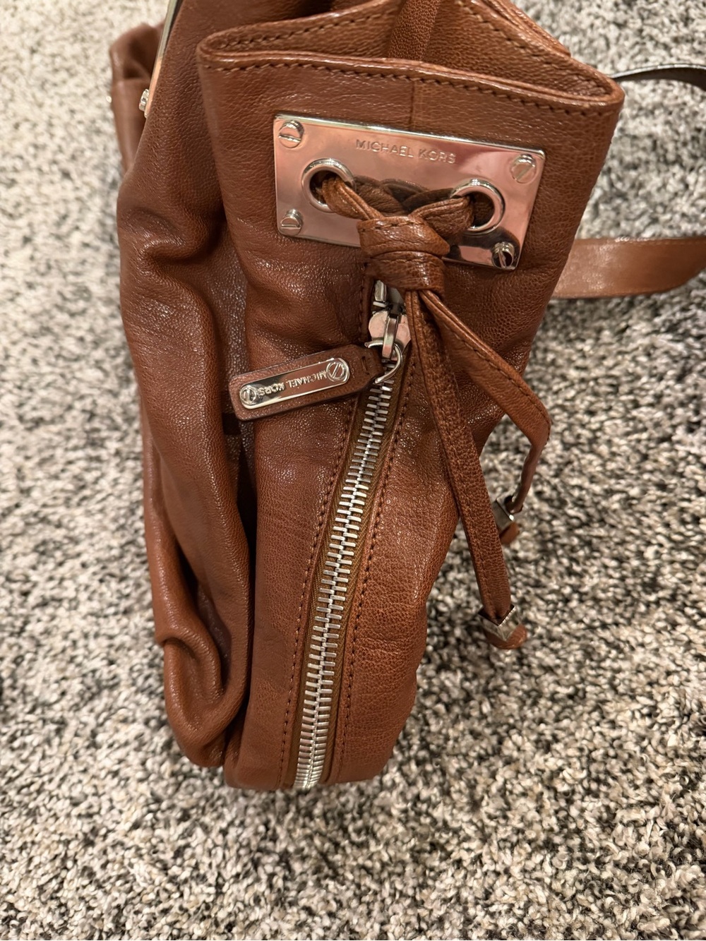 Vintage Michael Kors Camel Color Satchel Bag Like New - Picture 4 of 9